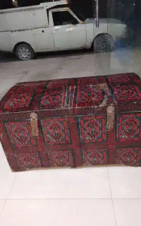 صندوق عتیقه قدیمی