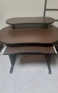 میز زیر کامپیتوری
