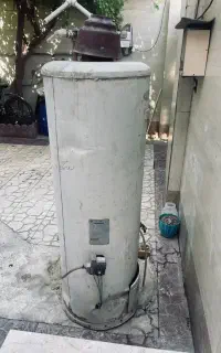 ابگرمکن ایستاده سالم