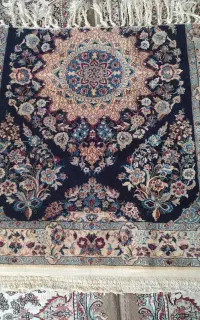 فرش نایینی دستباف تکه ای 1در1پشم وابریشم