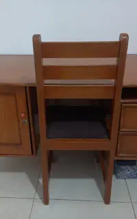میز و صندلی چوبی