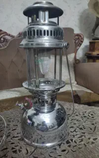 چراغ زنبوری و چراغ والر
