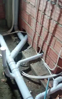 لوله کشی کامل  آب و فاضلاب  وسیم کشی ساختمان