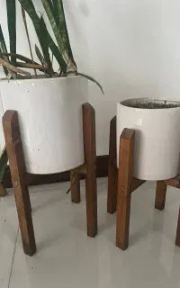 پایه چوبی گلدان
