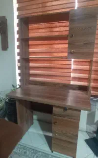 میز مطالعه/کامپیوتر