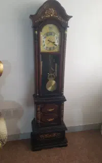 ساعت ایستاده