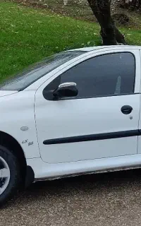 معاوضه 206 SD V8 با مدل پایینتر