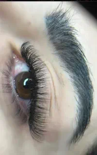 اکستنشن مژه و لیفت