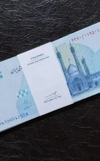 ثبت نام کنید ۱۰۰ هزار هدیه بدیم
