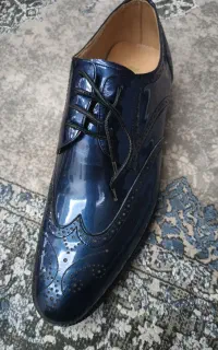 چرم ورنی ، آبی سورمه ایی