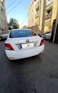 فروش خودرو آریو