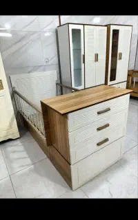کمد نوزاد وسیسمونی