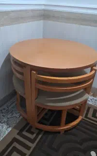 میز نهار خوری چهار نفره