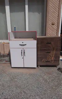 میز و کشو برای گزاشتن وسایل ام دی اف و محکم