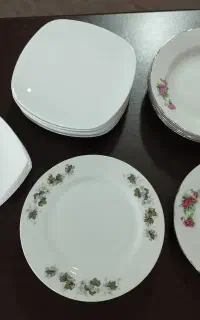 پیش دستی لومینارک اصل فرانسه و چینی گل سرخ ژاپن