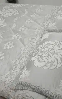 روتختی تمیز ودر حد نو فقط چند بار استفاده شده