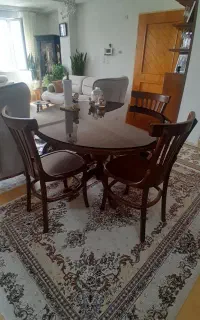 میزغذاخوری