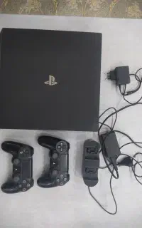 پلی استیشن 4 پرو(PS4 Pro)خانگی شارژ+بازی