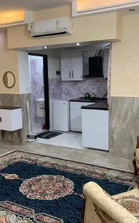 نیرو خانم کار در هتل