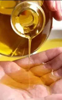 ماساژ سنتی با روغن درمانی