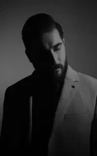 استخدام مدیر برنامه هنری