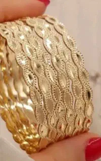 النگو طلا روس