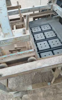 دستگاه بلوکه زنی چهار قالبی ومیکسر برقی
