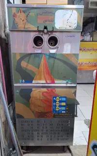 دستگاه بستنی قیفی