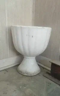 گلدان سفالی