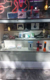 ویترین مغازه