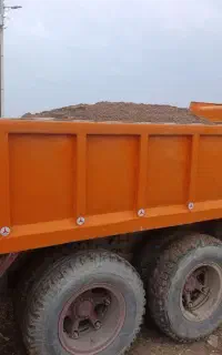 حمل ماسه و شن تمامی مصالح ساختمانی بنز ده چرخ