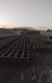 نیازمند کارگر برای کار در بلوک زنی