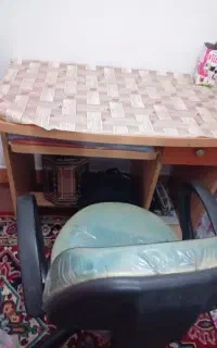میز کامپیوتر و صندلی