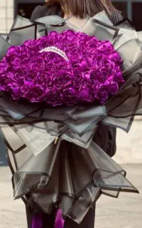 دسته گل و باکس گل ربانی خواستگاری پول آرایی