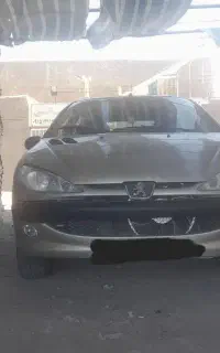 پژو ۲۰۶ مدل ۸۰