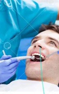 استخدام دستیار دندانپزشک