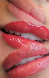 میکروبلیدینگ/شیدینگ لب و ابرو/بنمژه/ریموو/خط چشم