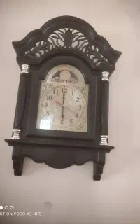 ساعت دیواری