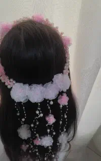تاج و ریسه مو