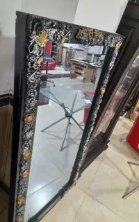 آینه قدی بزرگ ' طرح دار  ' درحدنو