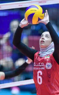 آموزش والیبال بانوان