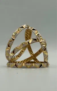 النگو طلا وگاس بی کی