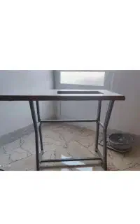 میز چرخ خیاطی