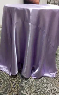 میز خاطره (گرد)