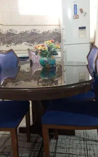 میز نهار خوری شش نفره در حد نو