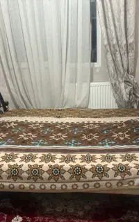 تخت فلزی
