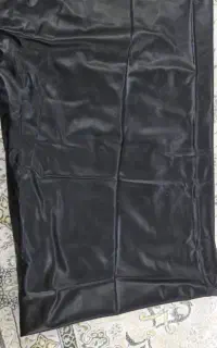 پارچه طرح چرم مشکی