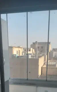 شیشه بالکنی تاشو بسیار قیمت مناسب برای مصرف کننده