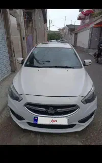 شاهین جی ۱۴۰۰ سانروف دار