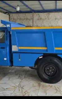 نیسان دوگانه کارخانه